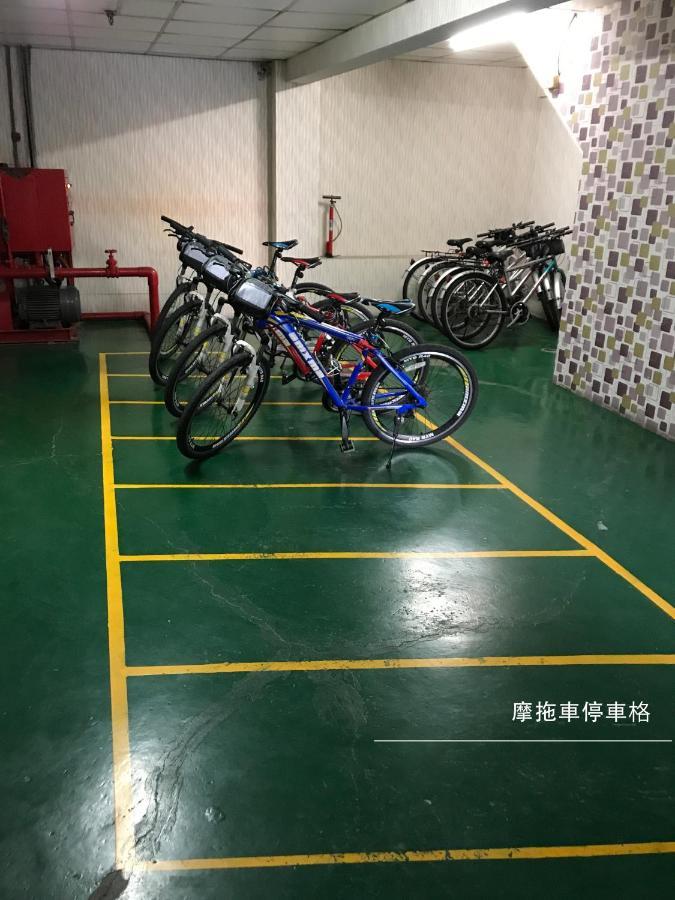 Go Shine Motel Pingtung Exterior photo