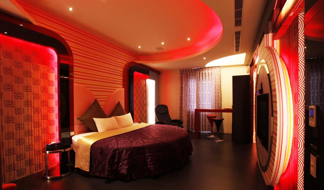 Go Shine Motel Pingtung Exterior photo