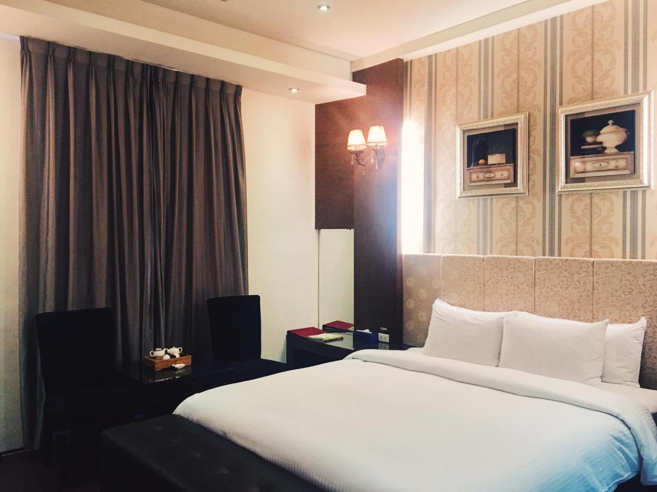 Go Shine Motel Pingtung Exterior photo